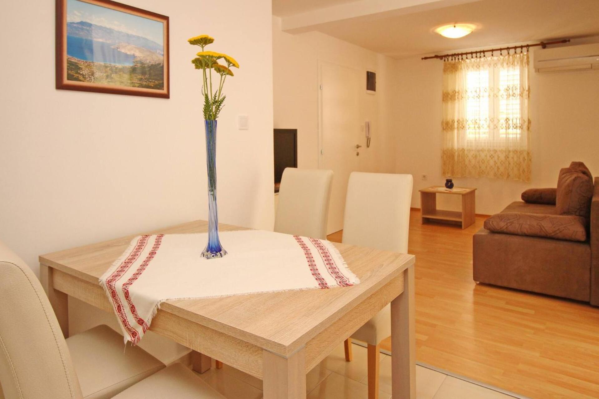 Apartments Vasilic-Cugalj-Smokvina Baška Eksteriør bilde