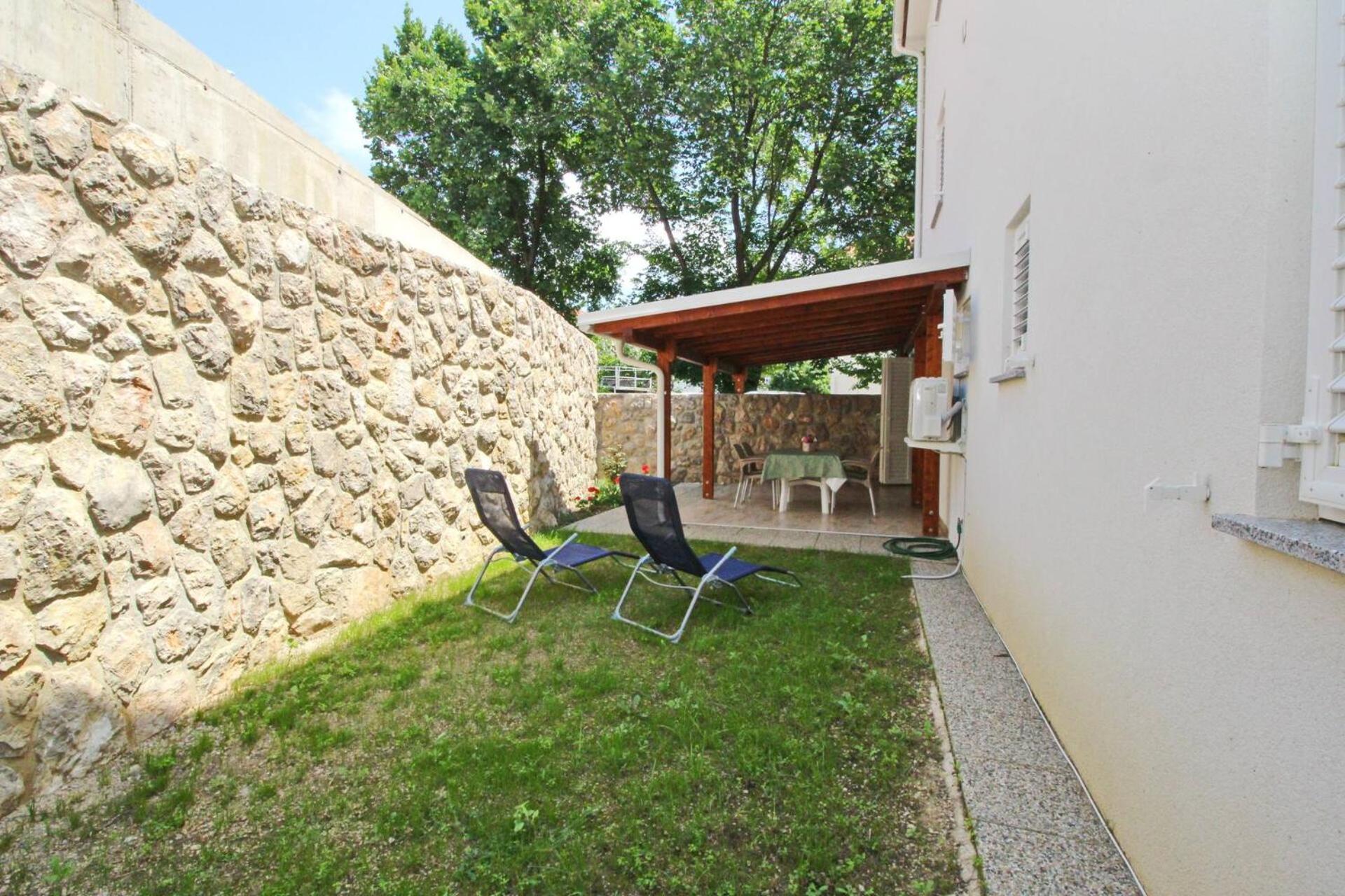 Apartments Vasilic-Cugalj-Smokvina Baška Eksteriør bilde